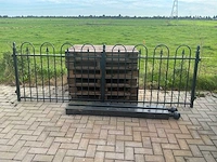 Sierpoort / toeganspoort - afbeelding 2 van  6
