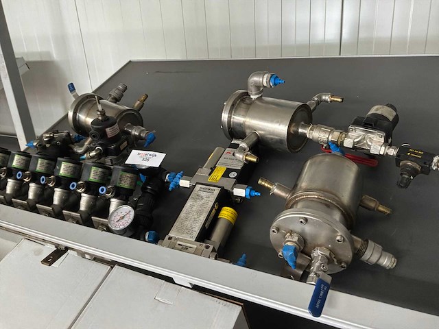 Sierra / asco pneumatische kleppen (14x) - afbeelding 1 van  4