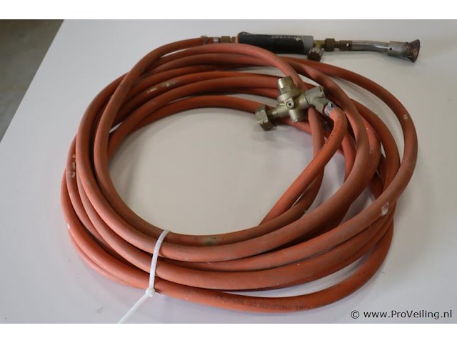 Sievert gasslang met branderhandgreep en slangbreukventiel 3092 p/n 18 - afbeelding 1 van  4