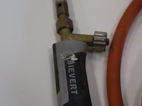 Sievert gasslang met branderhandgreep en slangbreukventiel 3092 p/n 18 - afbeelding 2 van  4