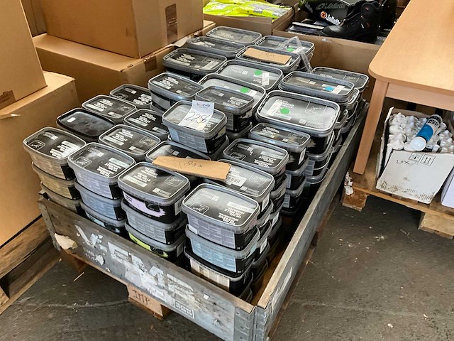 Sigmeo verf (83x) - afbeelding 1 van  5