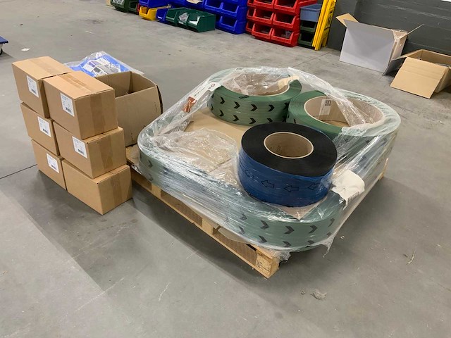 Signode afbindrollen inclusief divere accessoires (7x) - afbeelding 1 van  4