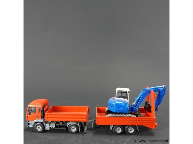 Siku 3920 modelset , bestaande uit een man vrachtwagen, een aanhanger en een schaeff graafmachine. - afbeelding 2 van  7