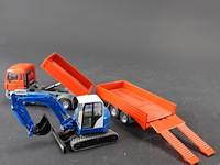 Siku 3920 modelset , bestaande uit een man vrachtwagen, een aanhanger en een schaeff graafmachine. - afbeelding 4 van  7
