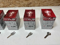 Silca diverse blanco sleutels (195x) - afbeelding 11 van  17