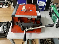 Silca x100 sleutel-/sleutelfreesmachine - afbeelding 1 van  2