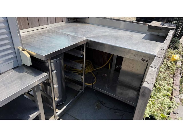 Silco rvs hoekmeubel - afbeelding 1 van  5