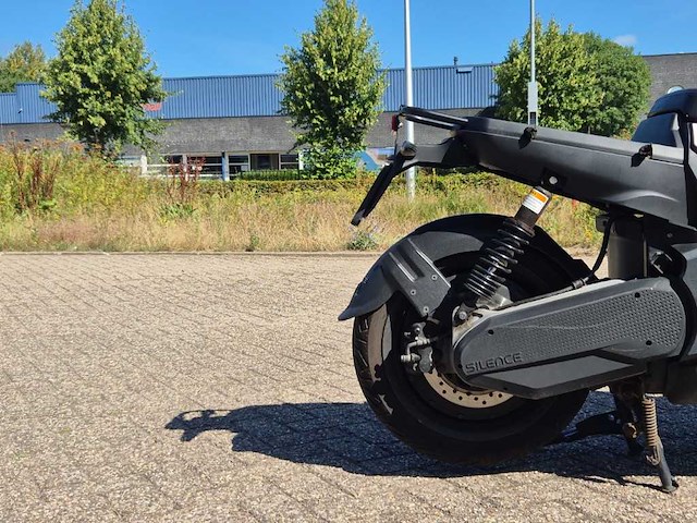 Silence - hs accupack - s02 - e-scooter - afbeelding 4 van  7