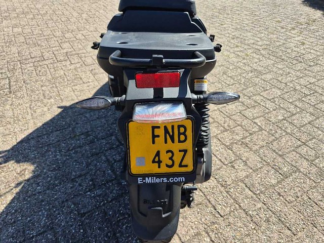 Silence - hs accupack - s02 - e-scooter - afbeelding 6 van  7
