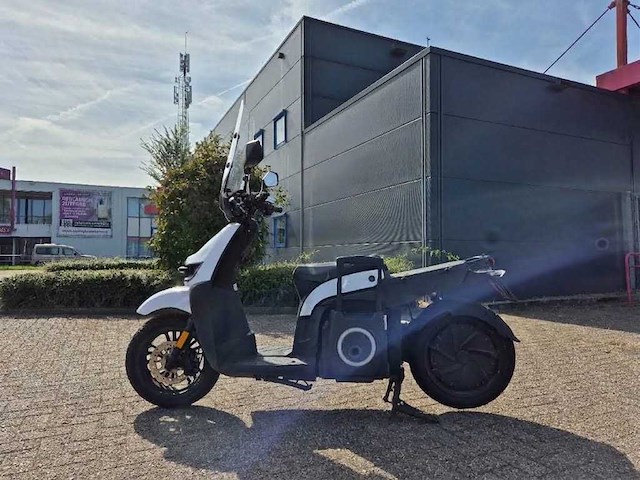 Silence - hs accupack - s02 - e-scooter - afbeelding 1 van  9