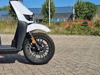 Silence - hs accupack - s02 - e-scooter - afbeelding 5 van  9