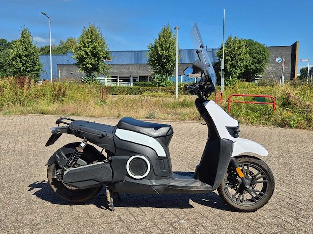 Silence - hs accupack - s02 - e-scooter - afbeelding 3 van  10