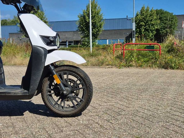 Silence - hs accupack - s02 - e-scooter - afbeelding 6 van  10