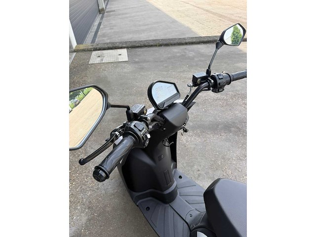 Silence s02 l1e 45km/u - e-scooter - afbeelding 2 van  3