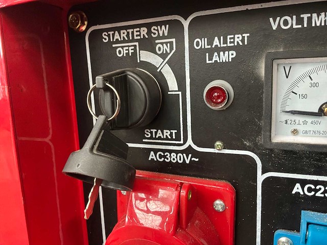 Silent h12500d mobiele dieselaggregaat - afbeelding 8 van  10