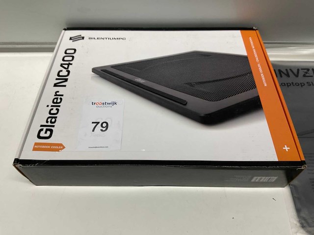 Silentiumpc, invzi nc400 notebook cooler en laptop stand - afbeelding 2 van  7
