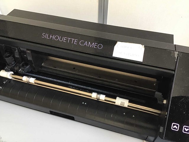 Silhouette cameo 4 snijplotter - afbeelding 3 van  5