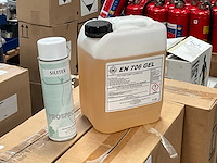 Silitex en bio8 prospect anti hechtmiddel spuitbus en polyurethaan cleaner - afbeelding 1 van  6