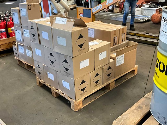 Silitex en bio8 prospect anti hechtmiddel spuitbus en polyurethaan cleaner - afbeelding 3 van  6