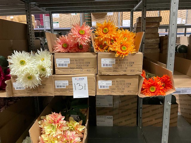 Silka, art en emerald kunstbloemen - afbeelding 3 van  15