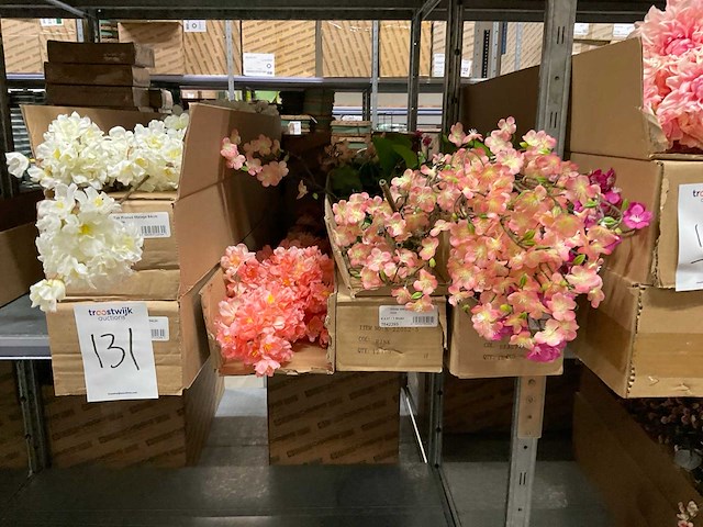 Silka, art en emerald kunstbloemen - afbeelding 15 van  15