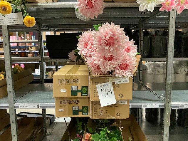 Silka, art en emerald kunstbloemen - afbeelding 5 van  16