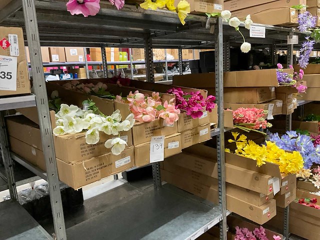 Silka, art en emerald kunstbloemen - afbeelding 11 van  16