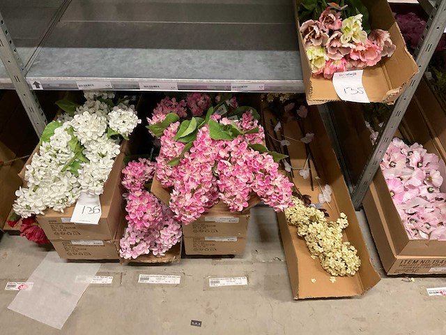 Silka, art en emerald kunstbloemen - afbeelding 12 van  12