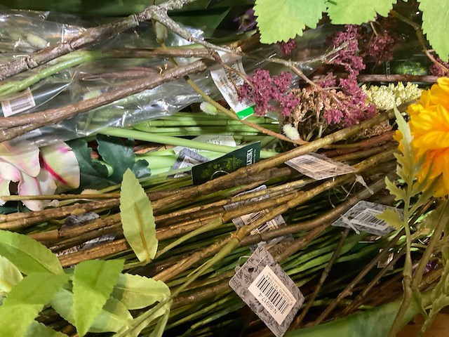 Silka, art en emerald kunstbloemen - afbeelding 10 van  10