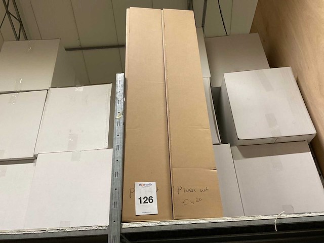 Silka en emerald kunstbloemen - afbeelding 6 van  14