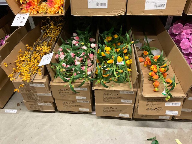 Silka en emerald kunstbloemen - afbeelding 10 van  14