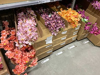 Silka en emerald kunstbloemen - afbeelding 2 van  13