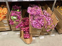 Silka en emerald kunstbloemen - afbeelding 4 van  13