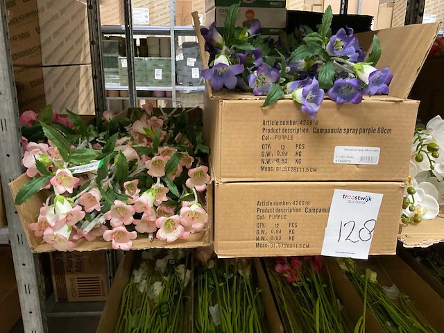 Silka en emerald kunstbloemen - afbeelding 2 van  12