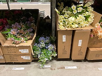 Silka en emerald kunstbloemen - afbeelding 7 van  12