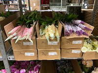 Silka en emerald kunstbloemen - afbeelding 2 van  21