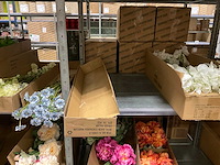 Silka en emerald kunstbloemen - afbeelding 4 van  21