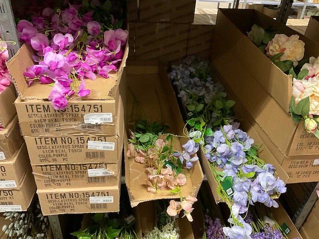 Silka en emerald kunstbloemen - afbeelding 8 van  21