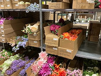 Silka en emerald kunstbloemen - afbeelding 12 van  21