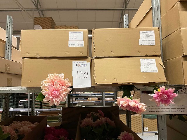 Silka en emerald kunstbloemen - afbeelding 2 van  20