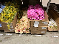 Silka en emerald kunstbloemen - afbeelding 11 van  20