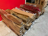 Silka en emerald kunstbloemen - afbeelding 2 van  7