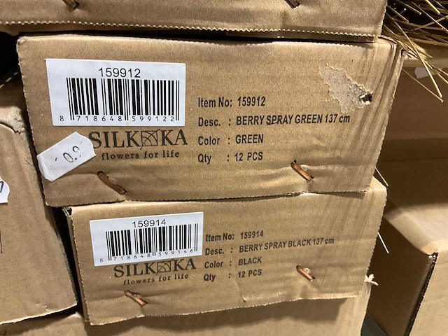 Silka en emerald kunstbloemen - afbeelding 3 van  13