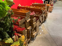 Silka en emerald kunstbloemen - afbeelding 6 van  13