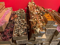 Silka en emerald kunstbloemen - afbeelding 7 van  13