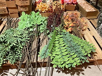 Silka en emerald kunstbloemen - afbeelding 5 van  6