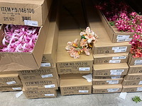 Silka en emerald partij kunstbloemen - afbeelding 6 van  10