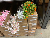 Silka en emerald partij kunstbloemen - afbeelding 9 van  10