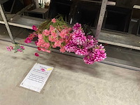 Silka en emerald partij zijde bloemen - afbeelding 9 van  9