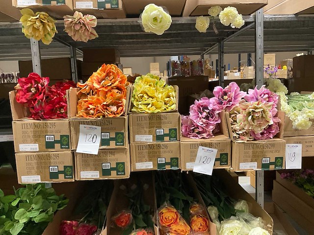 Silka kunstbloemen - afbeelding 1 van  9